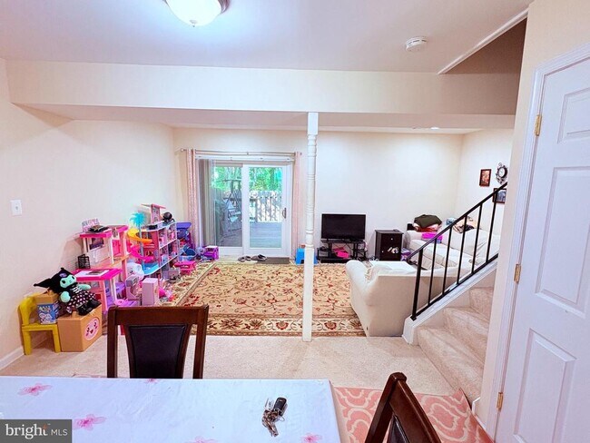 Building Photo - 15068 Catbrier Ct Rental