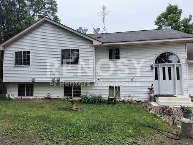 Building Photo - 20245 Ann River Dr