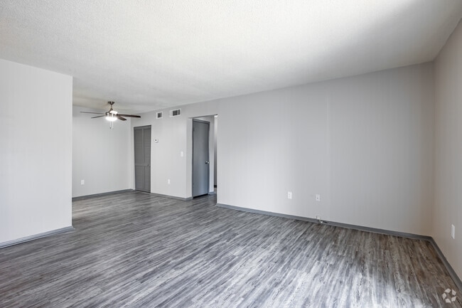 1HAB, 1BA - 730&nbsp;ft² - Kendall Place