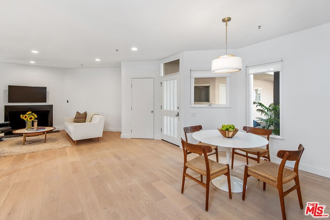 Photo - 2913 3rd St Unit 101