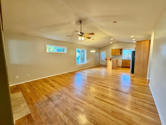 Photo - Lovely Battleground Ranch shows well!