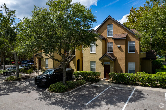 6284 Raleigh St Orlando, FL 32835 - Azur at Metrowest Apartments