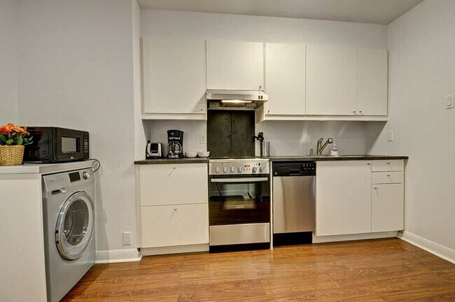 Photo - 1370 Rue Ontario E Unit SI ID1543132P