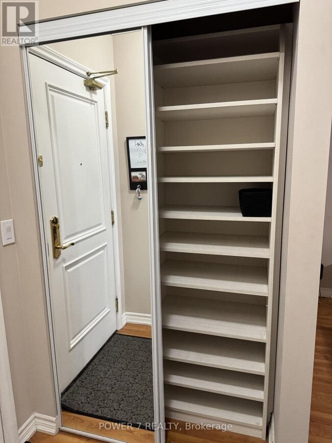 Photo - 9235 Jane St Unité 1615