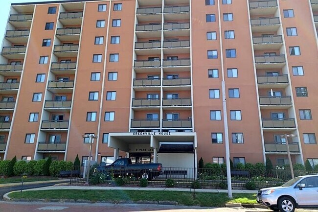 Photo - 9 N Penn Ave