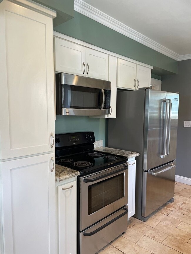 Photo - Single Family Home in East Sacramento W/Pool