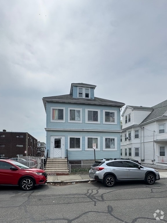 Building Photo - 10 Frederick Ave Unit 3 Rental
