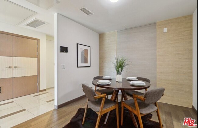 Photo - 903 S New Hampshire Ave Unidad 303