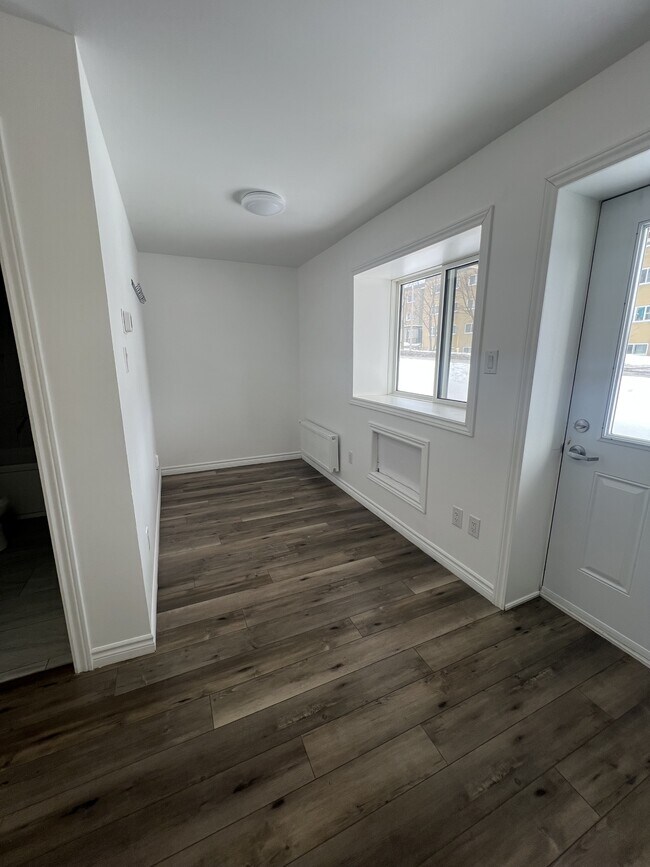 Photo - 630 Cummings Ave Unité 113