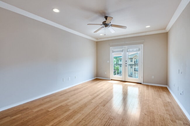 3102 Kings Rd Unit 2308