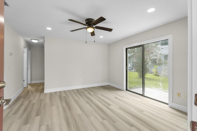 Photo - "Chic & Cozy 2-Bed Retreat with Granite Touches in Palm Coast!" Unit A