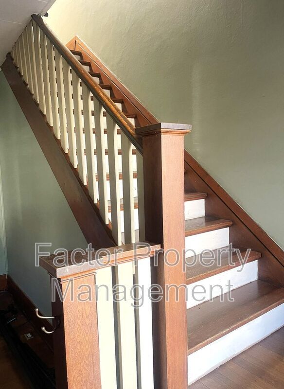 Photo - 120 Parsons St