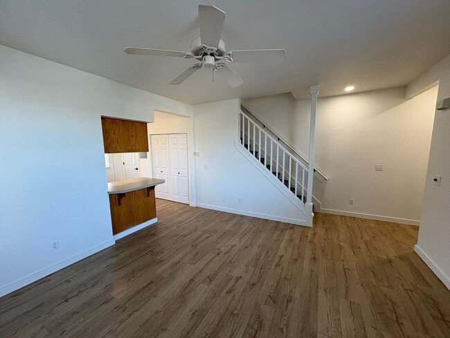 Photo - 1315-1315 5th St