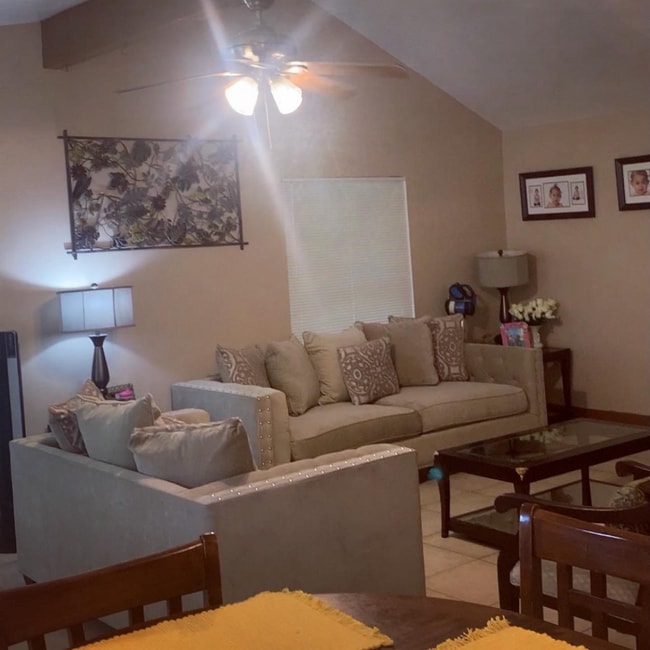 Photo - 2324 Peppermill Rd