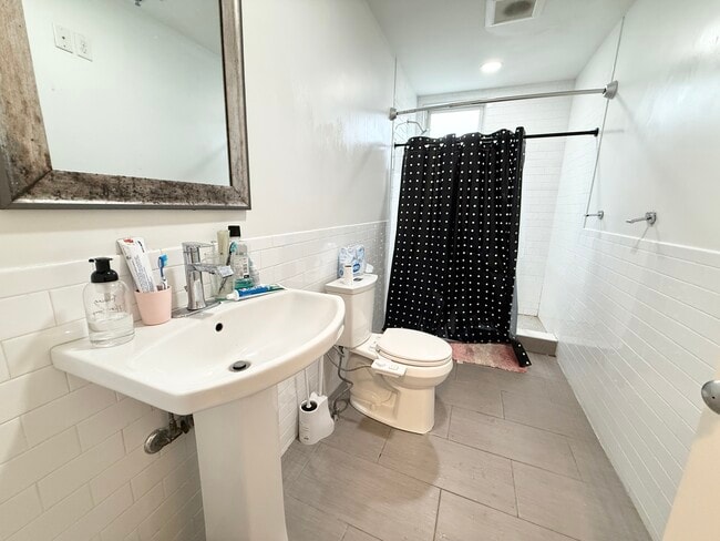 Photo - 110 Chester St Unit 2