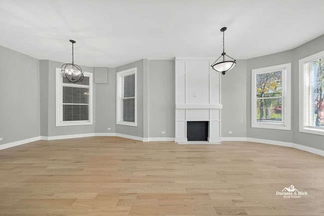 Photo - Gorgeous Lawndale 2 Bedroom Has it All Unit 1248 S Troy St.  1