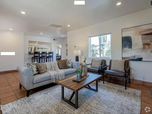Building Photo - 5418 E Yolantha St Rental