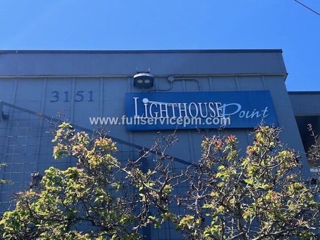 Photo - Alki Beach Living! Spacious Studio! Puget Sound Views! Super Sunsets!