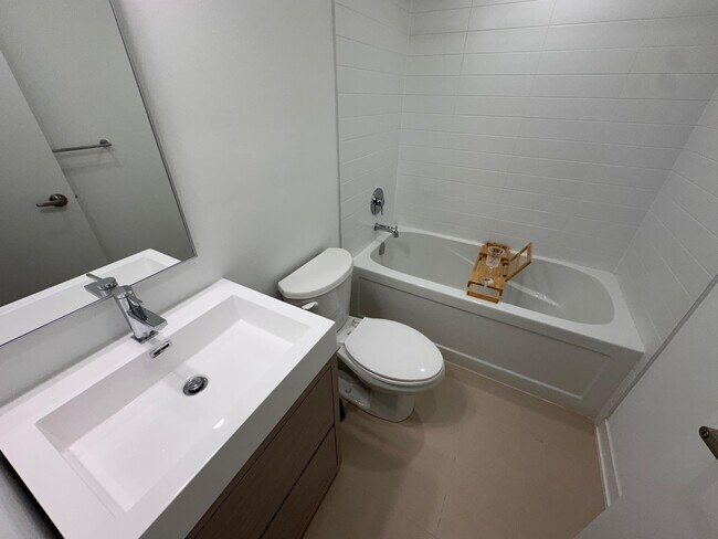 Photo - 80 Grn Gdns Blvd