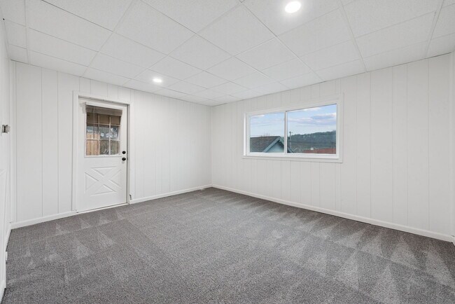 Photo - 408 Chestnut St