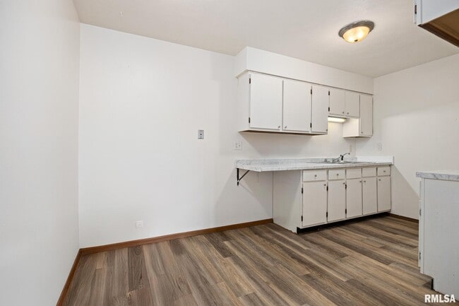 Photo - 1300 W Jeth Ct Unit I