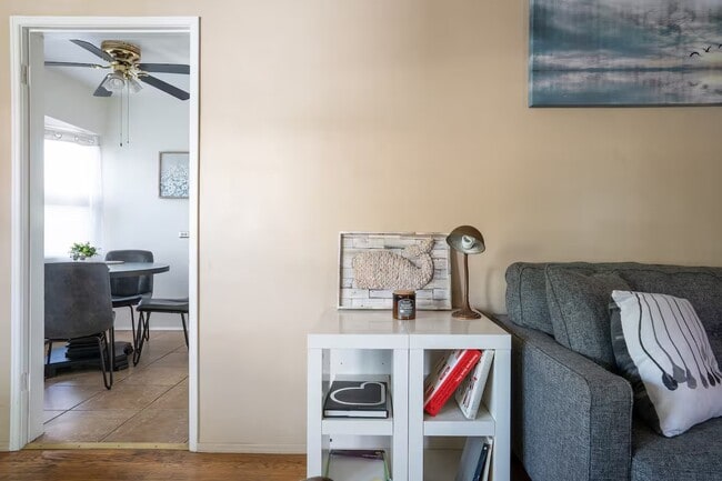 Photo - 4965 Ellenwood Dr