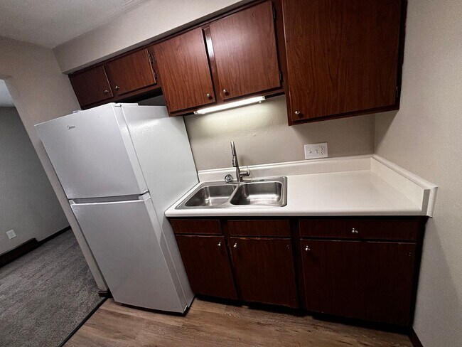 Photo - Peaceful West Milton Apartment Living – Sc... Unit 1260 Sanlor Ave 4