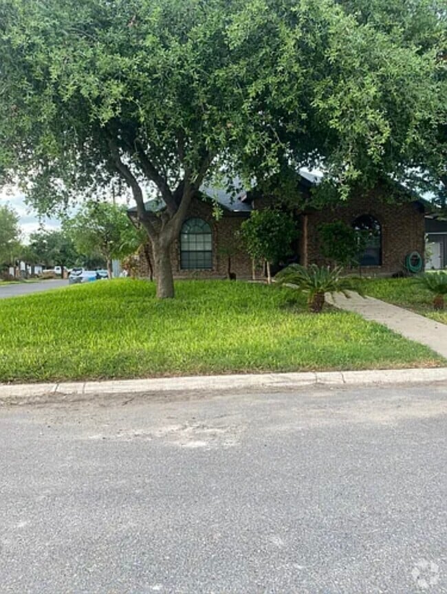 Building Photo - 3501 Viento St Rental