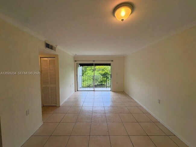 Photo - 1141 Lake Victoria Dr Unit F