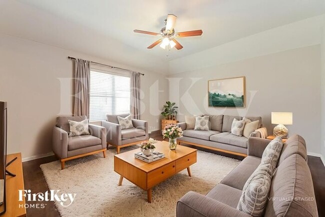 Photo - 260 Meadowcrest Dr