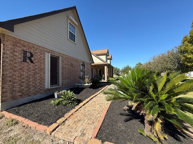 Photo - 5828 Avenue P