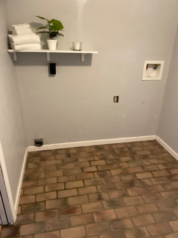 Photo - 443 Normandy Rd