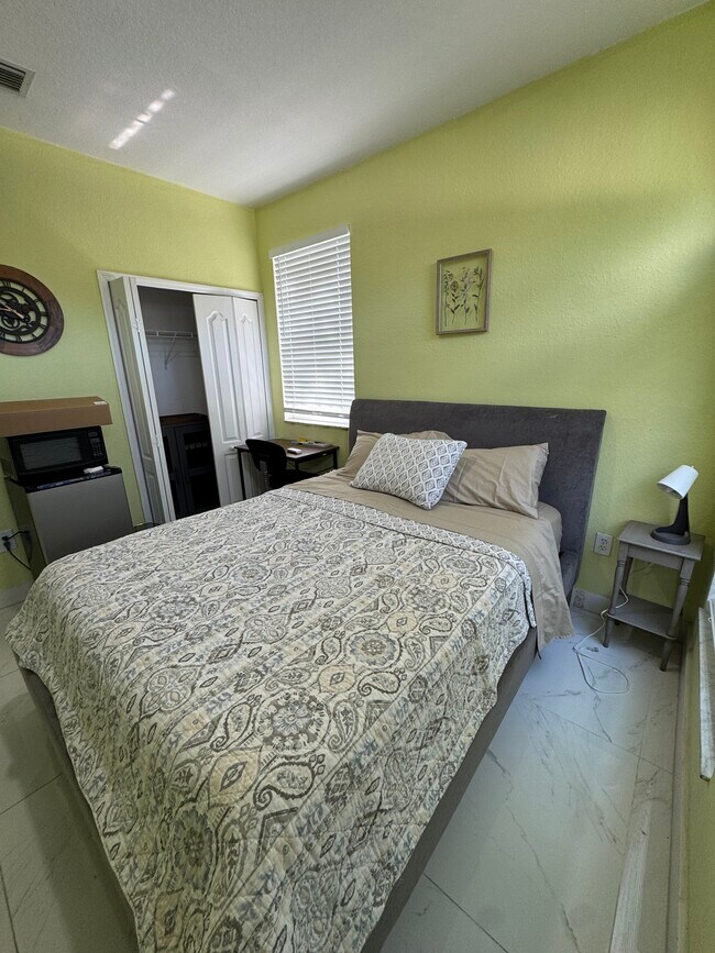 Photo - 15033 SW 8th Ter