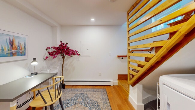 Photo - 36 Montgomery St Unit A