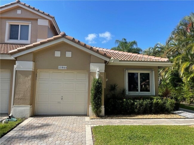 Building Photo - 15864 SW 10th St Rental