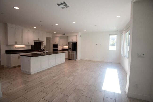 Photo - Irvine's Great Park 3 Bedroom + Loft for L...