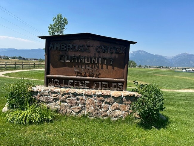 Photo - Beautiful Home in Rural Setting