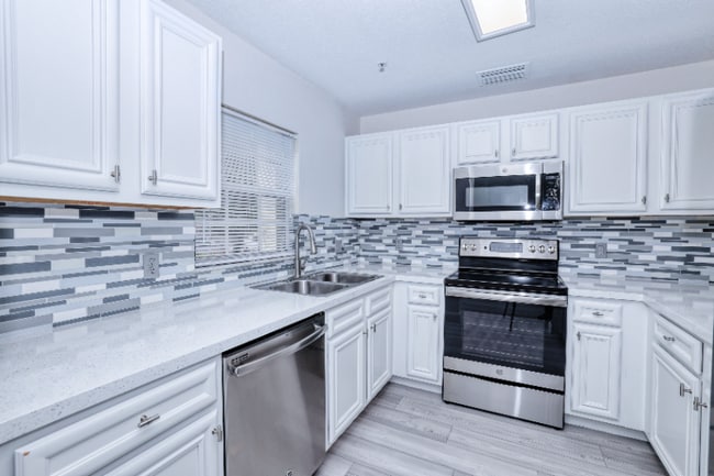 Photo - 9047 Gervais Cir