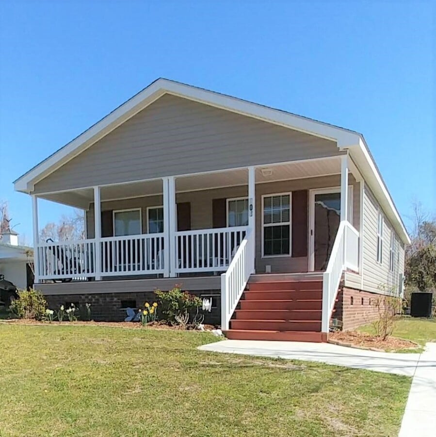 Photo - 608 Main St Ext House