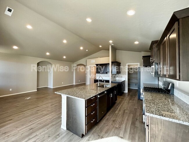 Photo - 1309 Jupiter St