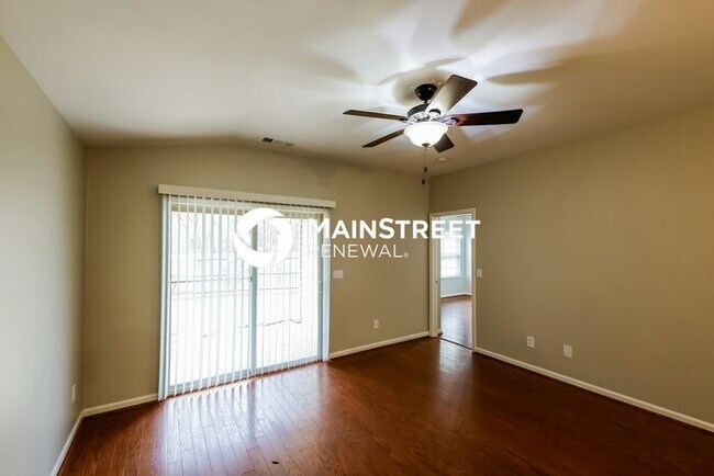 Photo - 3 Bedroom Pet-Friendly Home in MCCALLA, AL with Main Street Renewal