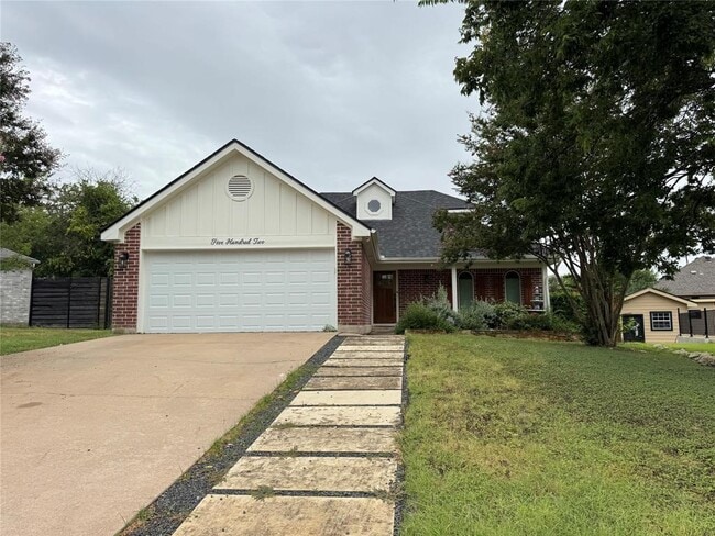 Building Photo - 502 Green Valley Cove