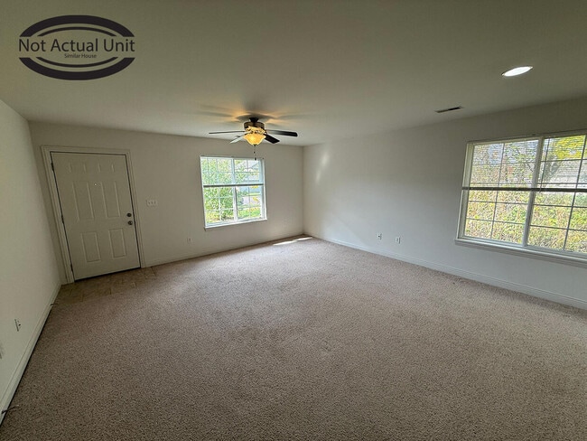 Photo - 7437 Noah Ct