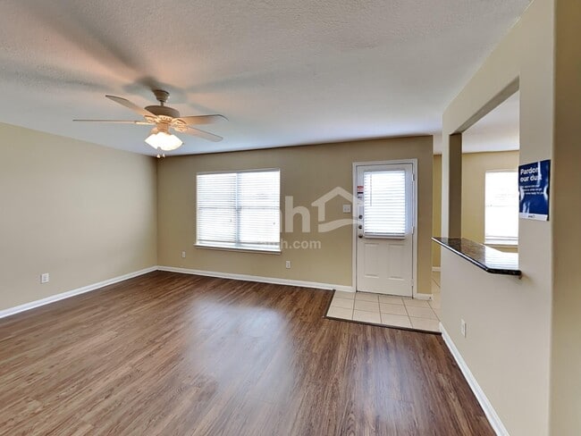 Photo - 9415 White Diamond Ln