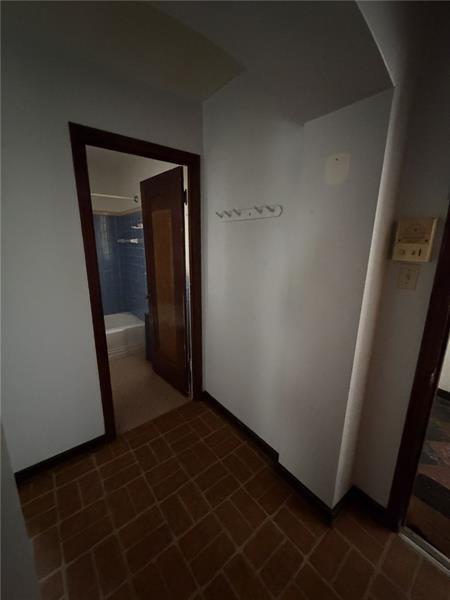 Photo - 5839 Darlington Rd