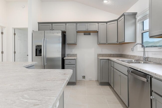 Photo - 6385 Danielson Lp