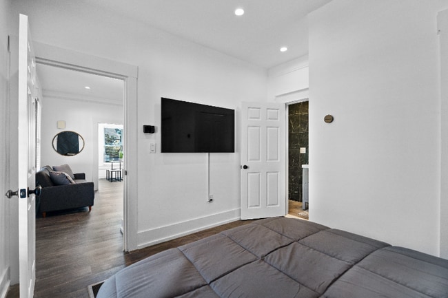 Photo - 2009 W Dekle Ave Unit 1