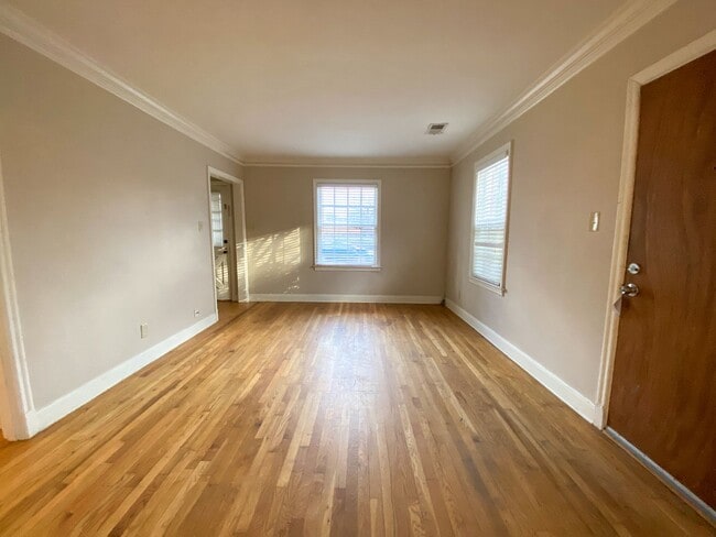 Photo - 3 bedroom 1 bath near the university of Me...