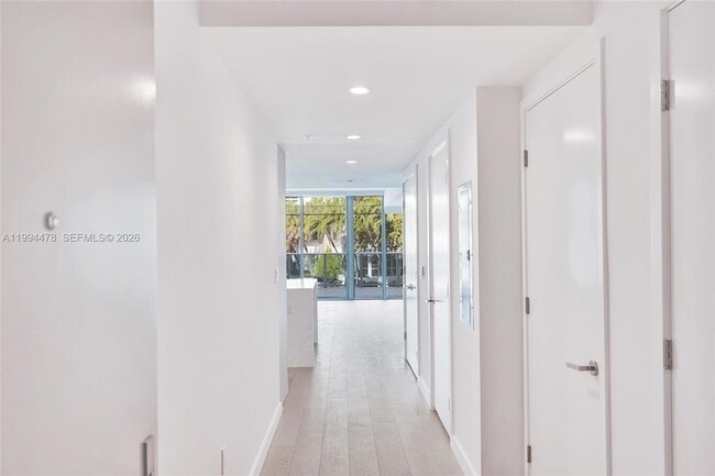 Photo - 9221 E Bay Harbor Dr Unit 210