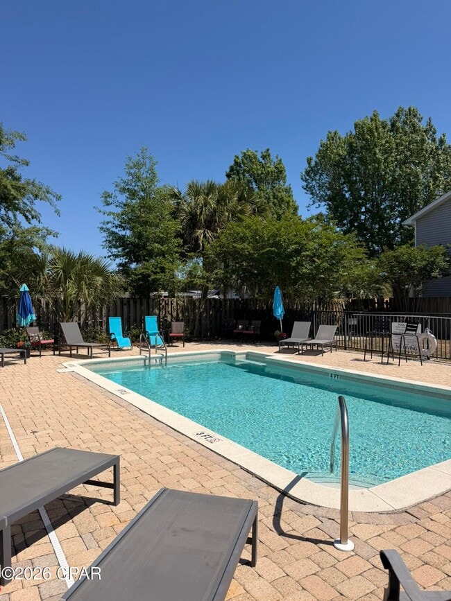 Photo - 3704 Tiki Dr